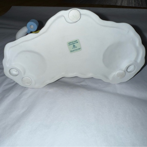 PartyLite Snowman Candle Holder with Red‎ and Green Accents - Picture 5 of 12